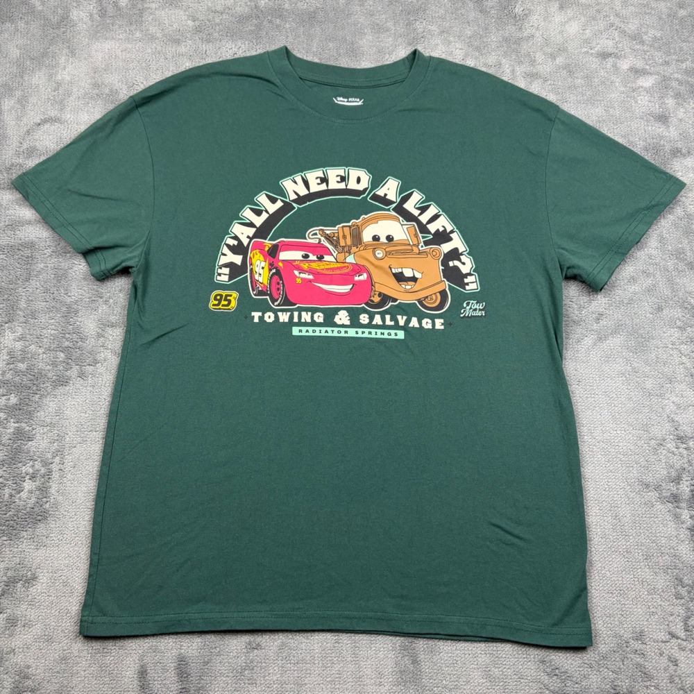 Disney Pixar Cars Lightning McQueen Tow Mater Green Graphic T-Shirt Large